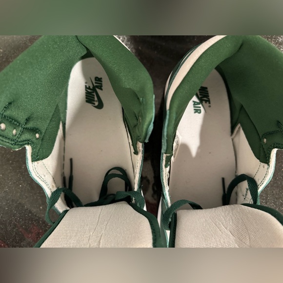Jordan 1 Retro High OG Gorge Green - Picture 7 of 11